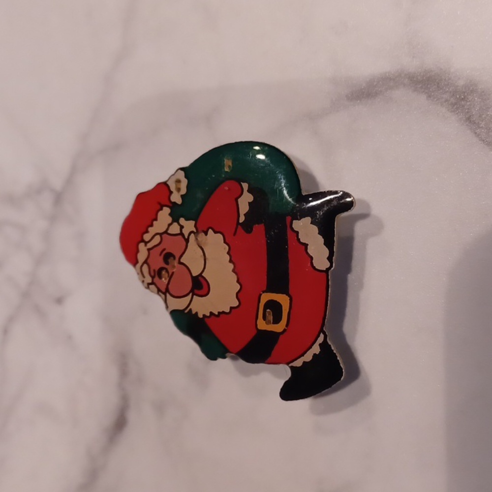 $4 Add-on Flashing Santa With Bag Pin - Magnetic Back